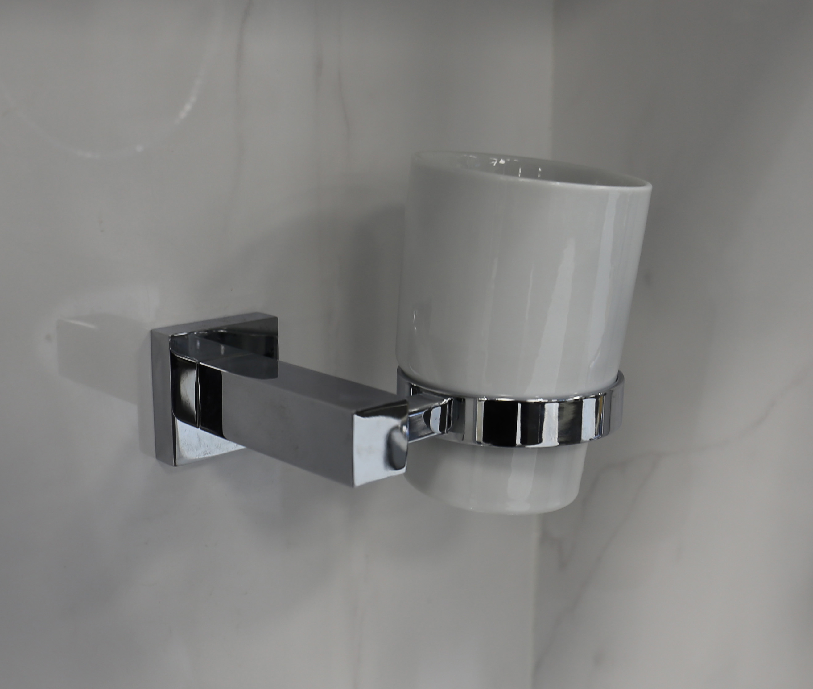 Chrome Square Bathroom Accessories Range Wall Hung Anti-Rust Toilet Roll Holder - Picture 6 of 22