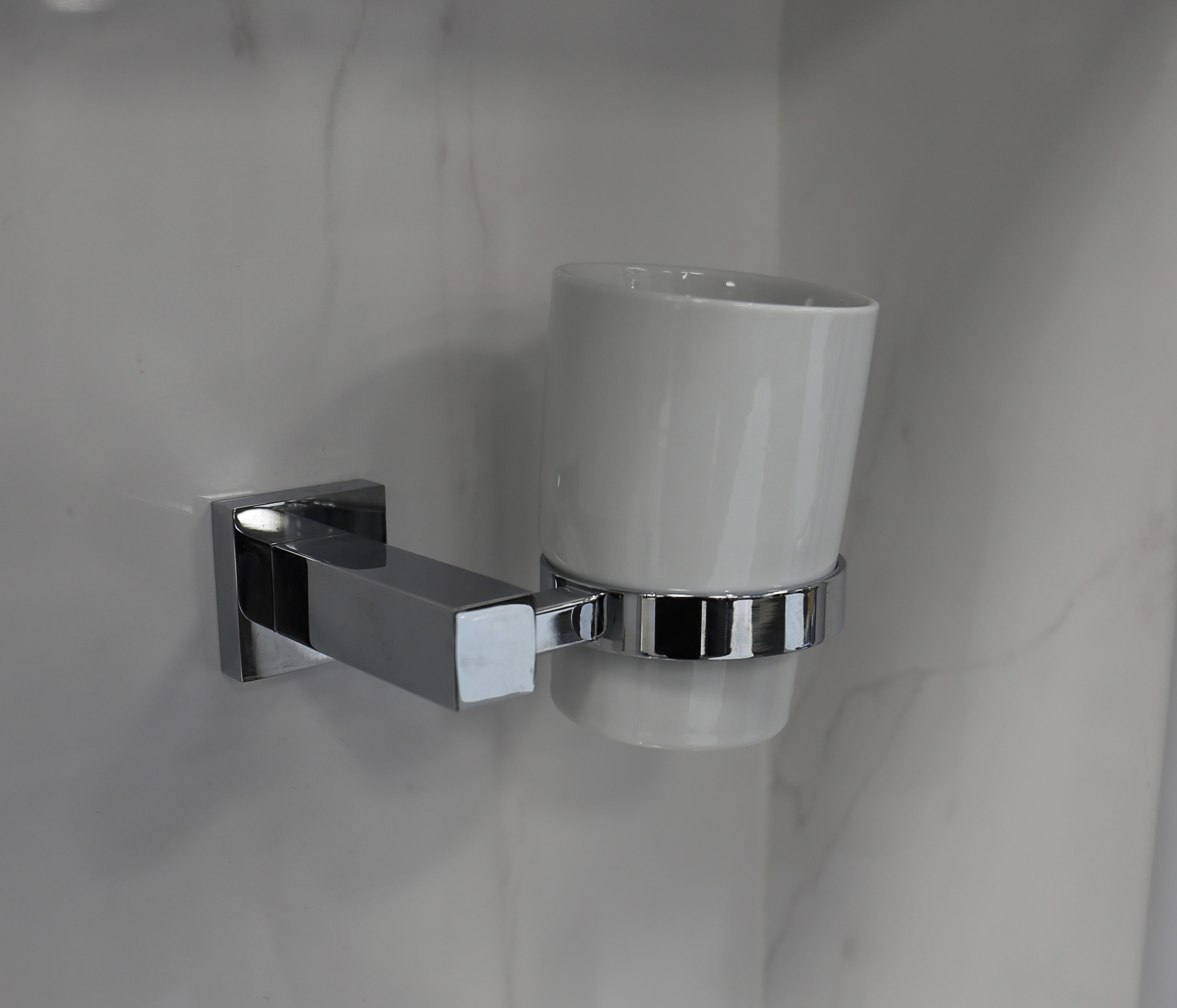 Chrome Square Bathroom Accessories Range Wall Hung Anti-Rust Toilet Roll Holder - Picture 7 of 22
